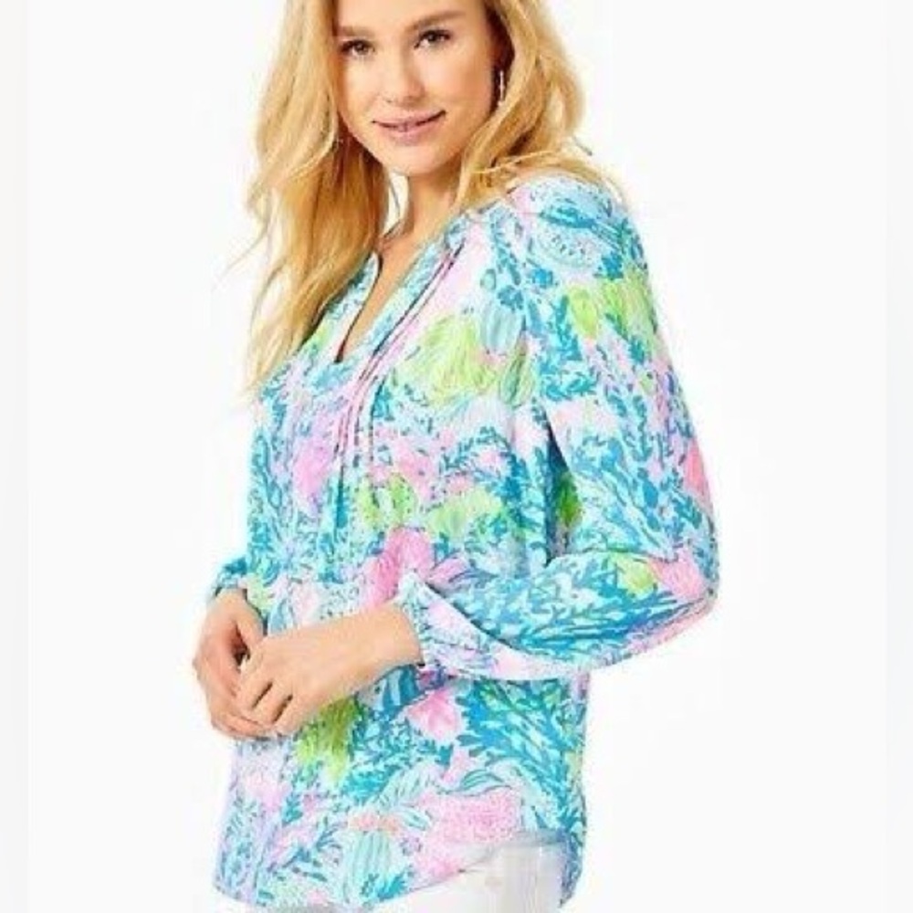 NWT Lilly Pulitzer Colby Top Multi Fished My Wish Size Medium